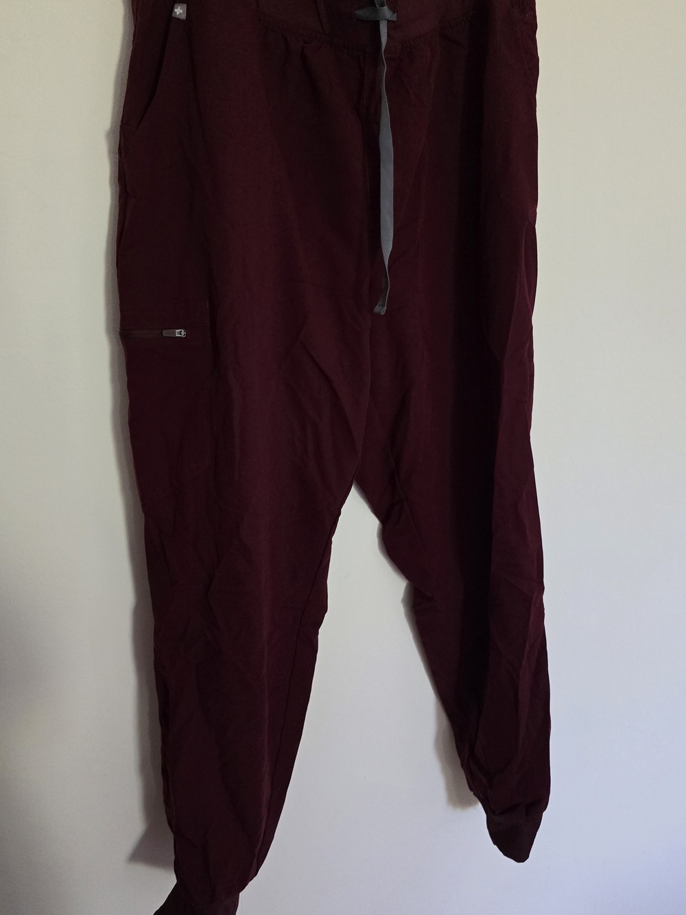 FIGS Zamora Jogger Scrub Pants XXL Petite Burgundy Wine Technical Collection